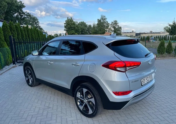 Hyundai Tucson cena 69900 przebieg: 77000, rok produkcji 2016 z Jarocin małe 254